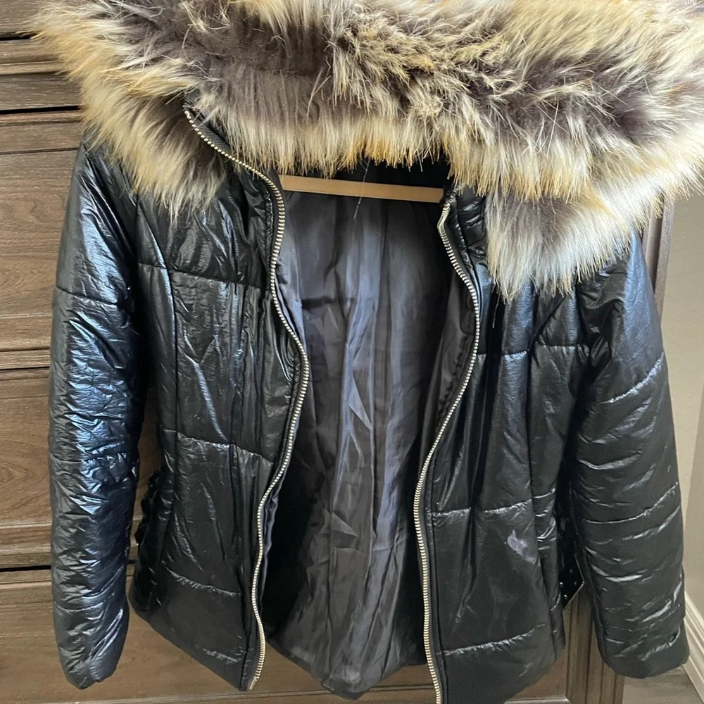 Girls' Black Puffer Jacket with Faux Fur Trim
